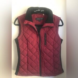 Andrew Marc Womens Quilted puffer vest maroon size Medium